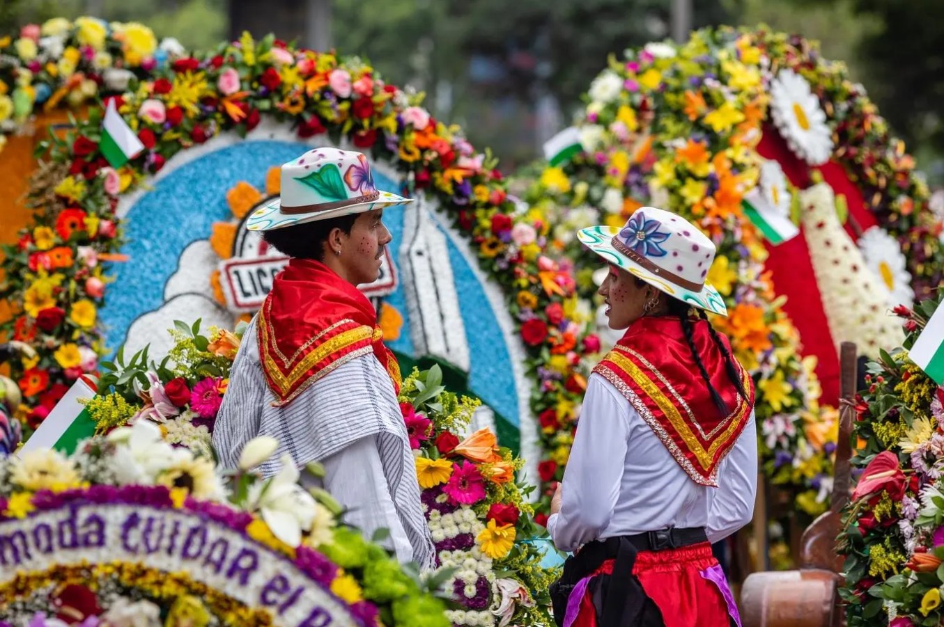 MEDELLIN CON FERIA DE LAS FLORES 
