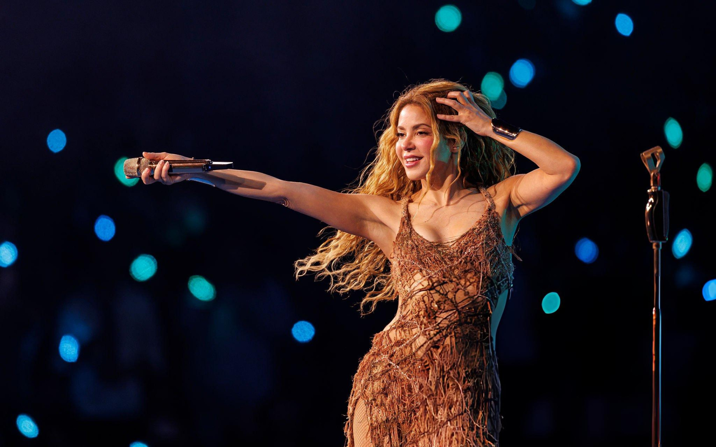 SHAKIRA